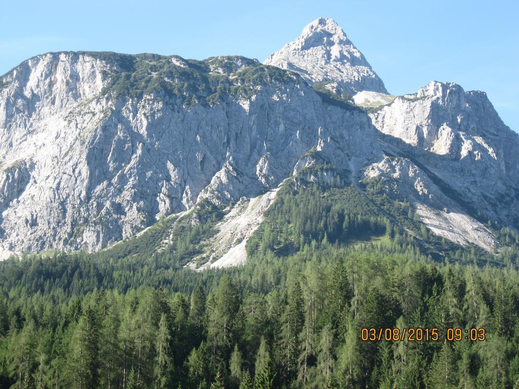 Gaestehaus Schoeneweiss Ehrwald Esterno foto